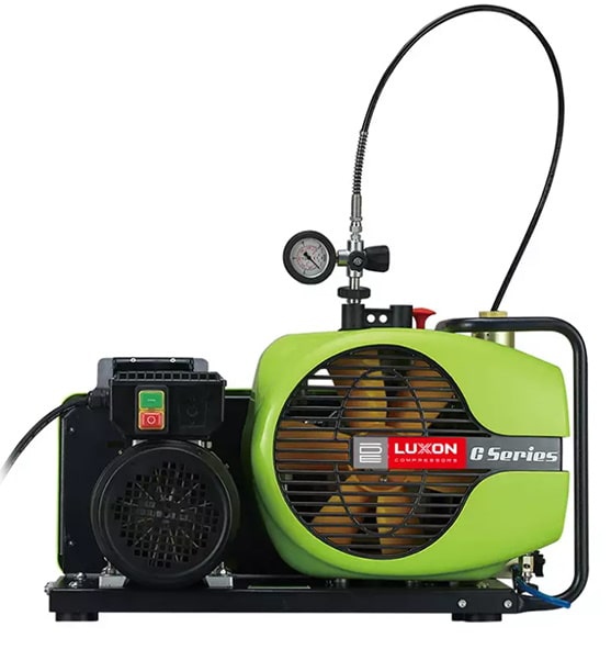 Поршневой компрессор Luxon C120-W